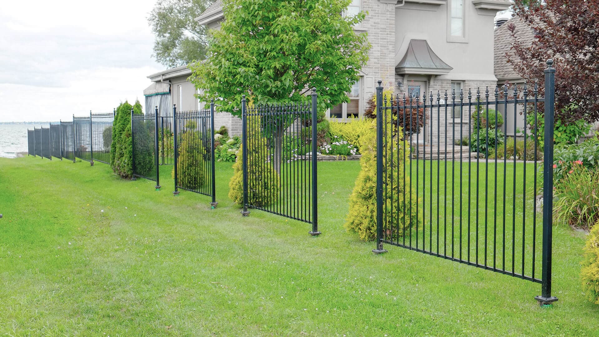 Fence Support
